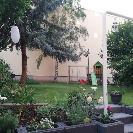 Ferienwohnung "Kleiner Otto" Erfurt Luaran gambar