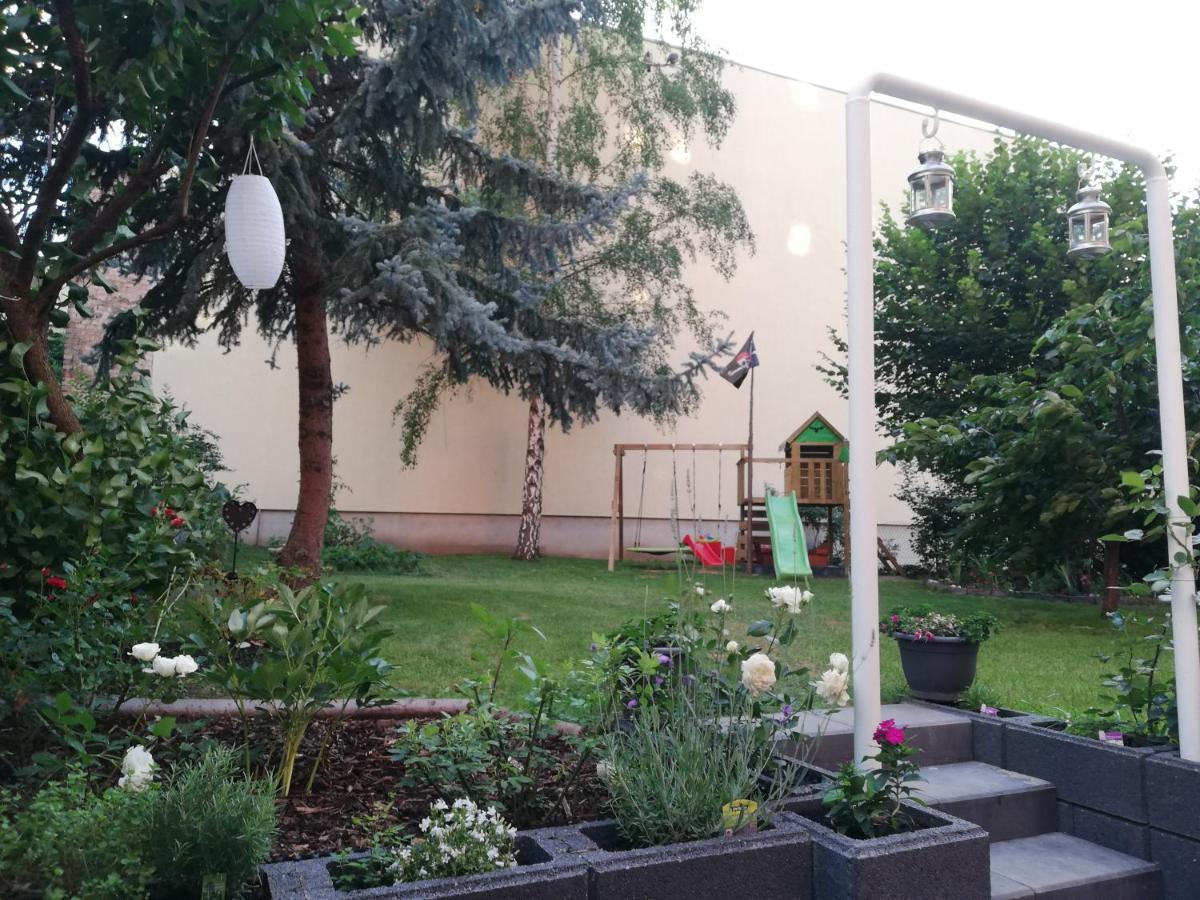Ferienwohnung "Kleiner Otto" Erfurt Luaran gambar